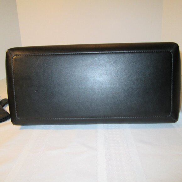 Michael Kors Reed Large Pebbled Leather Tote Bag - Picture 7 of 15